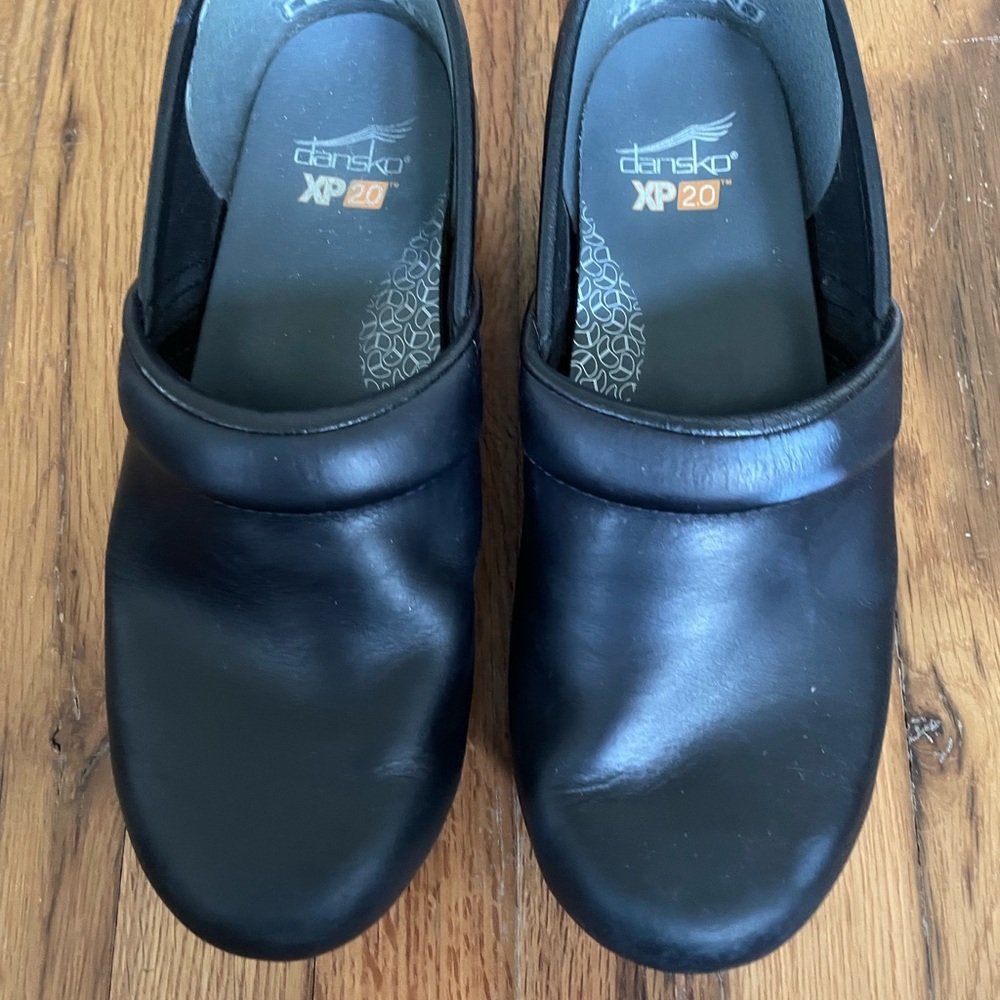 Dansko XP 2.0 Navy Clogs